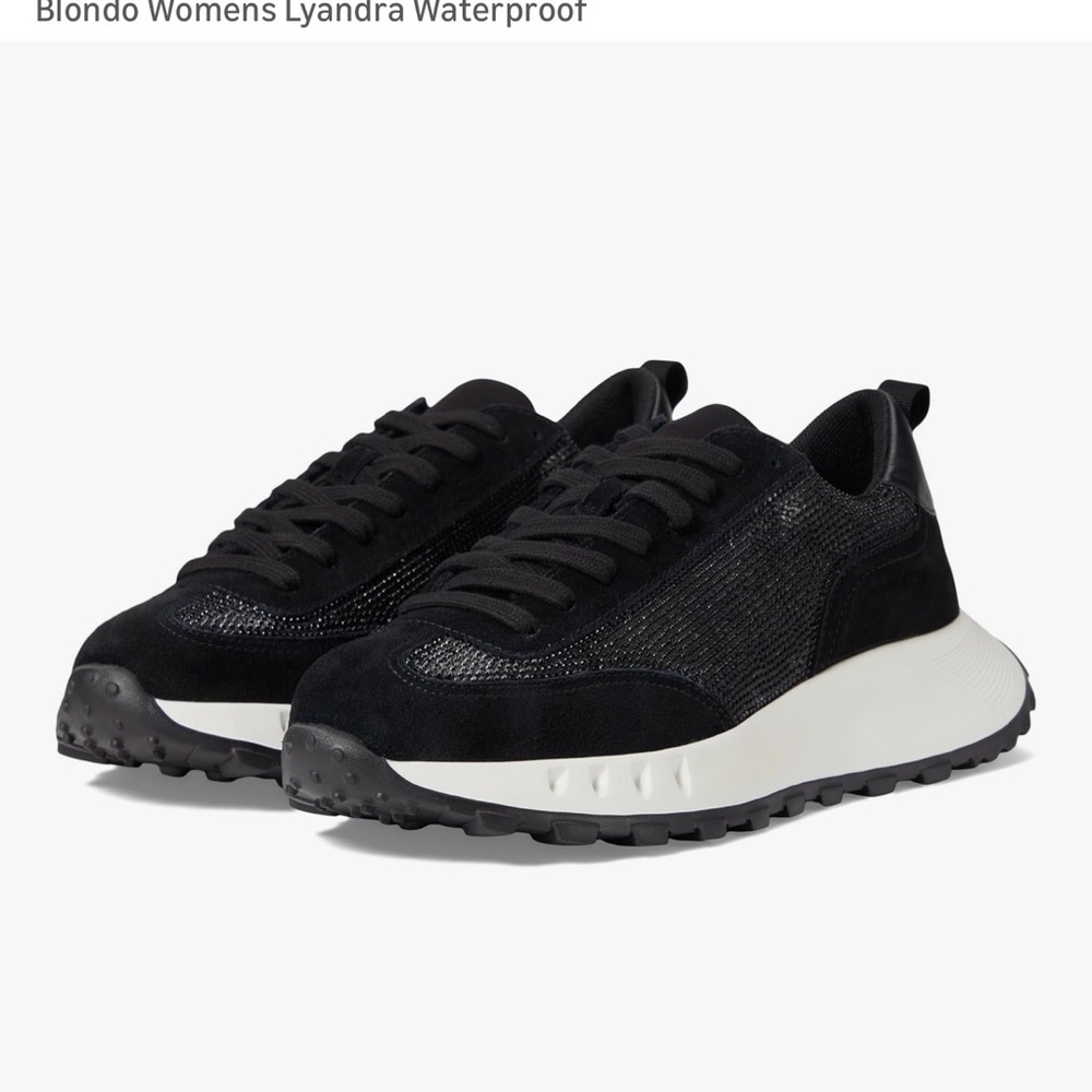 Blondo Women's Black Waterproof Sneakers